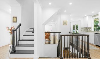 16908 FREEDOM Way, Rockville, MD 20853
