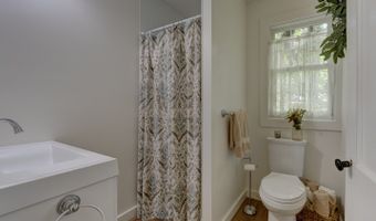 46 Ashford Lake Dr, Ashford, CT 06278