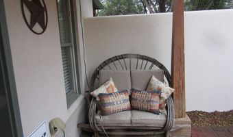 406 5 W Richardson Ave, Artesia, NM 88210
