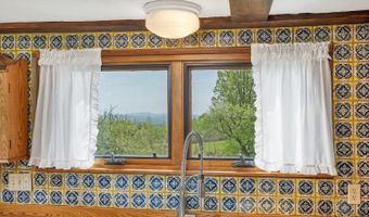 39 Sunset Hill Rd, Canterbury, NH 03224
