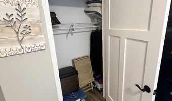 110 Meadow Ct, Argos, IN 46501