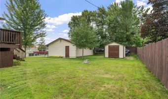 956 Blackoaks Ln, Anoka, MN 55303