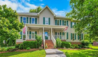 164 Fieldwood Dr, Advance, NC 27006
