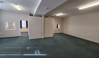 979 Farmington Ave 1F, Berlin, CT 06037