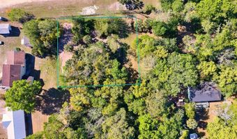 254 8th St, Apalachicola, FL 32320