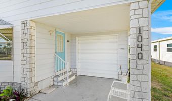 1040 Waterway Dr, Barefoot Bay, FL 32976