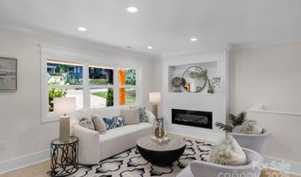 215 Wyanoke Ave, Charlotte, NC 28205