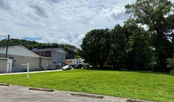 28 Lumber St, Beattyville, KY 41311