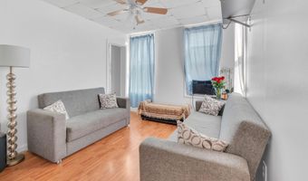 9 E 15TH St, Bayonne, NJ 07002