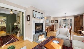 68 Sachuest Way, Middletown, RI 02842