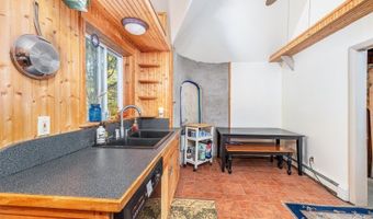 204 Wawayanda Rd, Alloway, NJ 07422