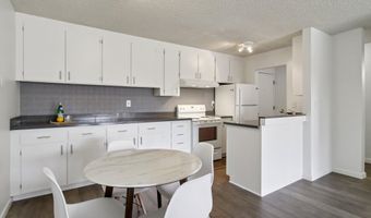 950 Shorepoint Ct 307, Alameda, CA 94501
