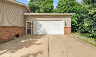 72021 Romeo Plank Rd, Armada, MI 48005