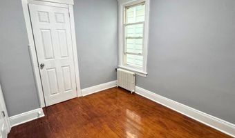 93 W 52ND St, Bayonne, NJ 07002