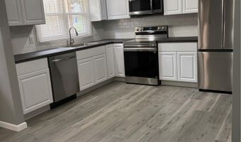 97 Idlewood Rd, Austintown, OH 44515