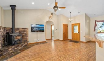 4308 E Rosemont Dr, Athol, ID 83801