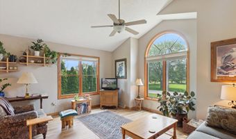 4170 Riverview Dr, Alma, MI 48801