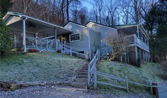 2024 Third Ave, East Bank, WV 25067