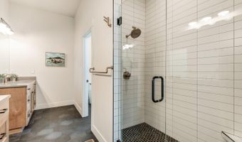 1931 NW Fields St, Bend, OR 97703