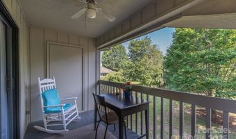 806 Abbey Cir, Asheville, NC 28805