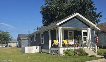 2002 Chouteau Ave, Baxter Springs, KS 66713