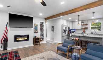 1203 SE Benton St, Bentonville, AR 72712