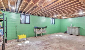 501 Pine Hill Dr, Aliceville, AL 35442