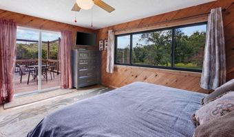 10463 Farm Road 1182, Aurora, MO 65605