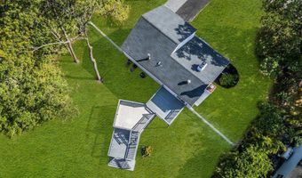 91 Highland Dr, Barnegat, NJ 08005