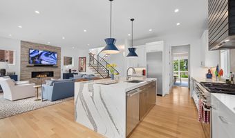5624 SHERIER Pl NW, Washington, DC 20016