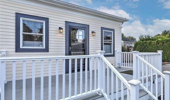 134 Maple Ave, Barrington, RI 02806