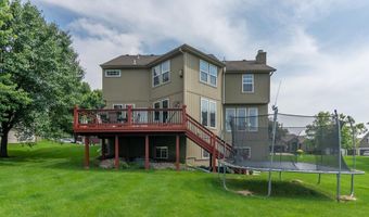 14108 Pine Valley Ct, Basehor, KS 66007