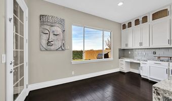 2828 Maryland Hills Dr, Henderson, NV 89052