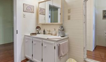 203 Hamilton Ln, Arabi, GA 31712