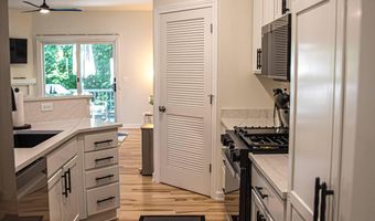 2052 Liberty Hts, Ann Arbor, MI 48103