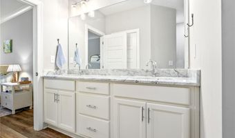 507 CLOVERDALE Dr, Auburn, AL 36830