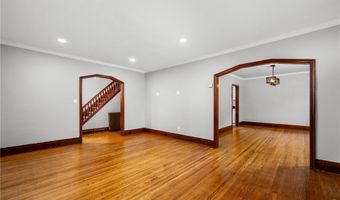 68 Bondcroft Dr, Amherst, NY 14226