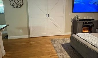 380 Sunset Ave 12, North Providence, RI 02904