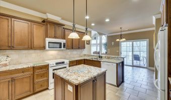 1071 Outrigger Dr, Lincolnton, GA 30817
