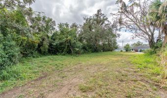 615 MAIN St, Auburndale, FL 33823