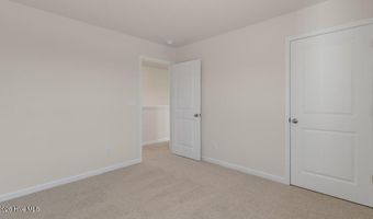 1104 Aviator Ln, Ayden, NC 28513