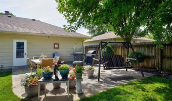1506 S 14th St, Adel, IA 50003