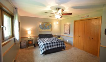2214 SE 14th Ave, Aberdeen, SD 57401