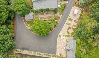 48 Old Searsport Ave, Belfast, ME 04915