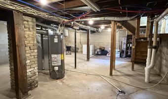 501 S DAKOTA St, Aberdeen, SD 57401