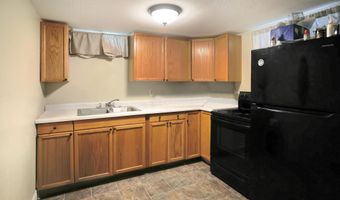 211 N Lincoln St, Aberdeen, SD 57401