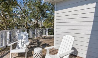6 Spikerush Ct, Bald Head Island, NC 28461