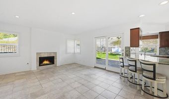 2070 Tiffany Dr, Oceanside, CA 92056