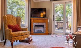 89 W Rocky Rd, Cody, WY 82414