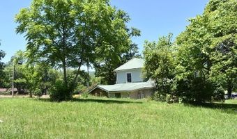 61 Fairview Rd, Andrews, NC 28901